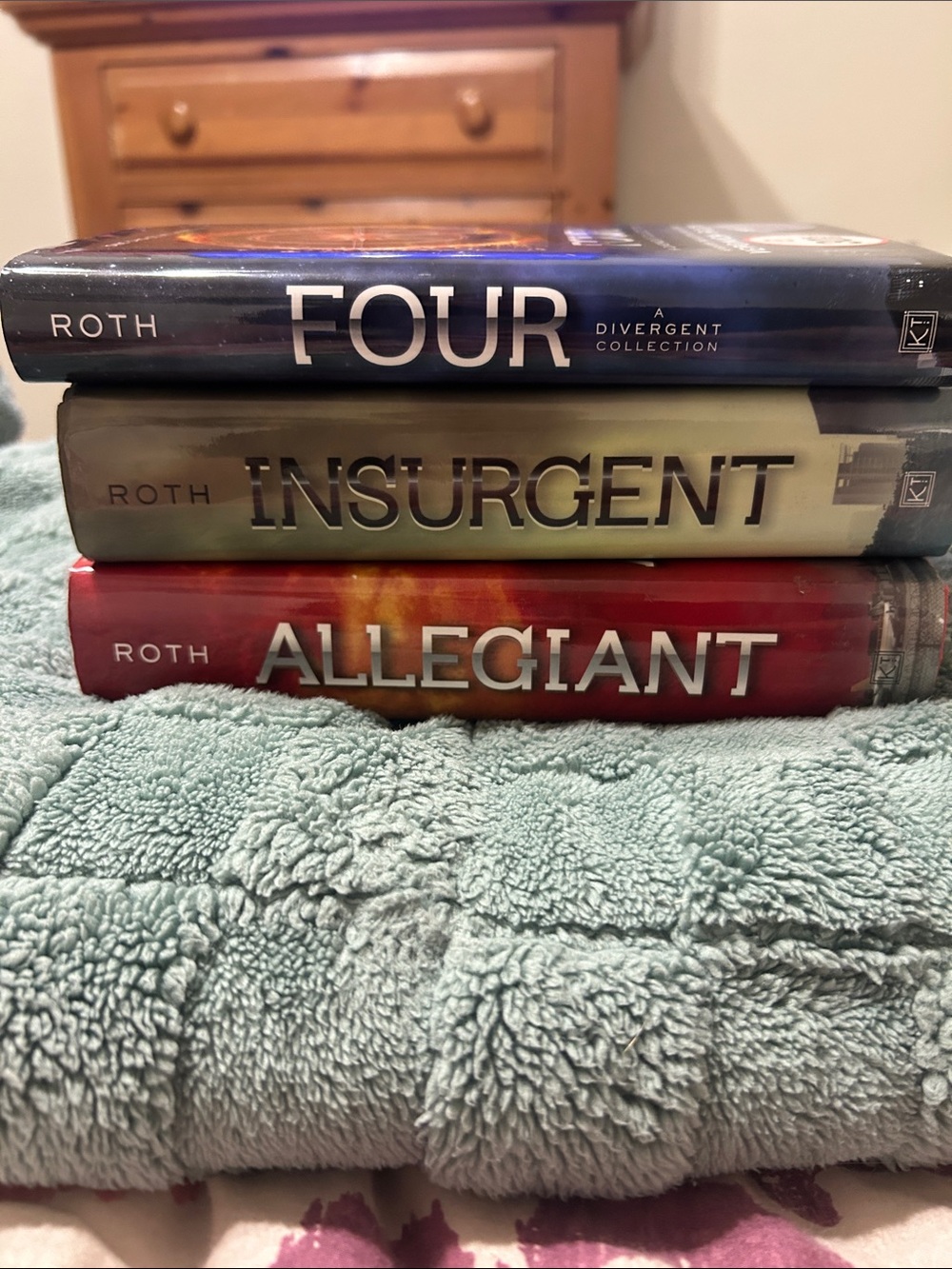 Divergent book stack